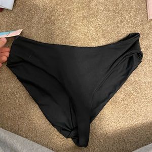 Never worn Ardene bathing suit bottoms tag still on